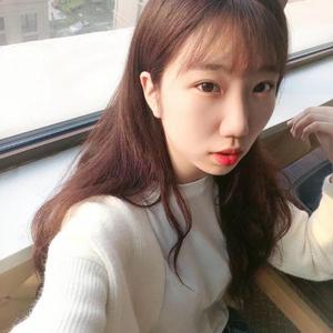 同志白嫩翘臀体育生视频
